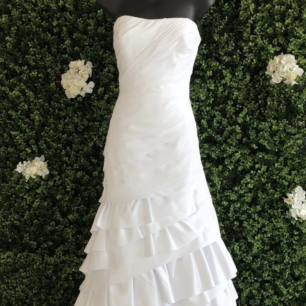 Allure Bridal 8713 White Size 12 Fit & Flare